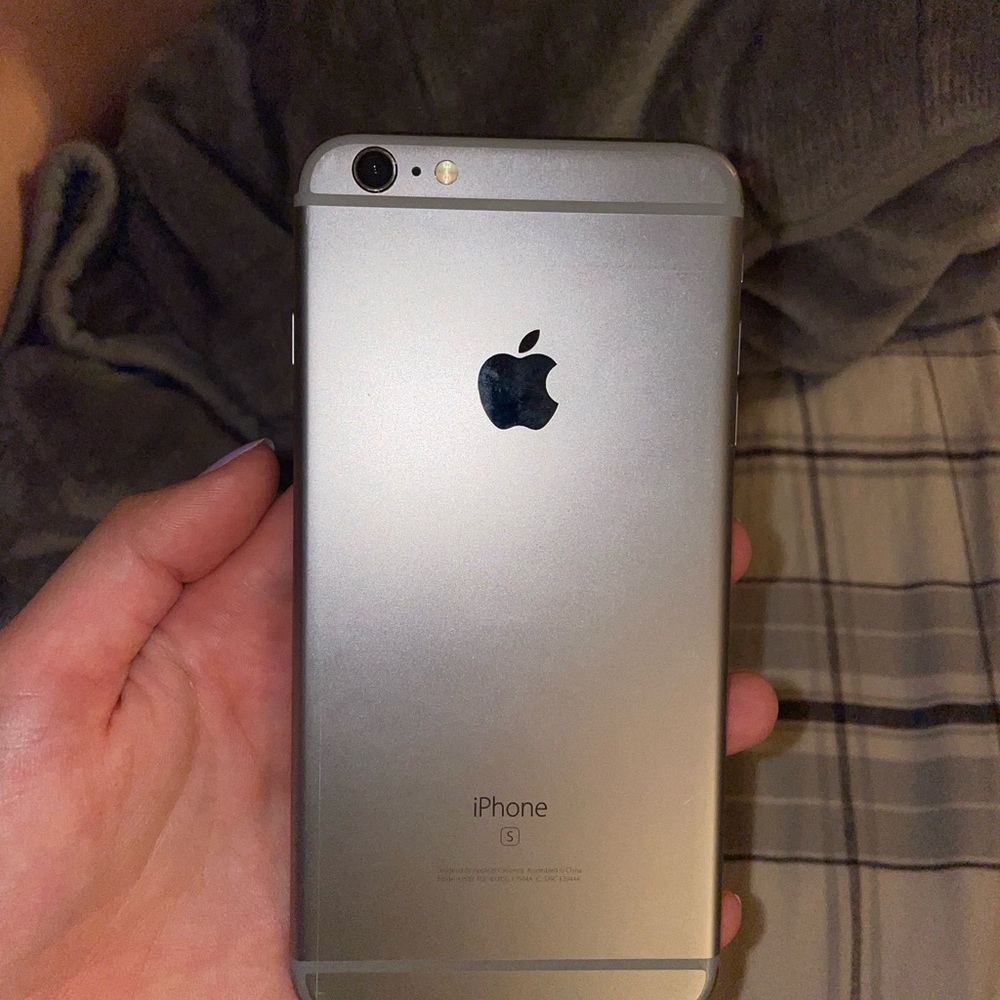 iPhone 6SPlus - Picture 2 of 5